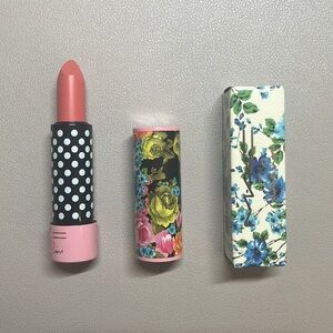 MAC x Richard Quinn lipstick Coral Haze